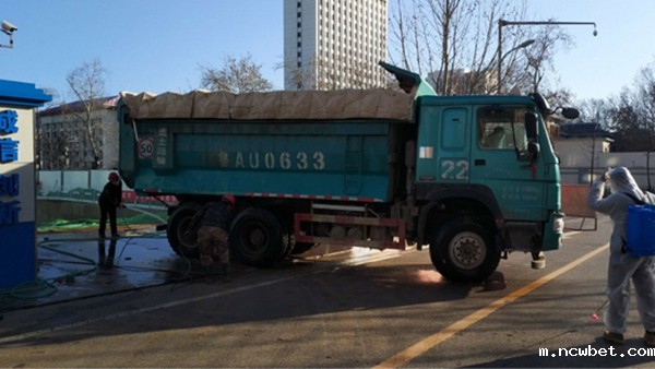 1584666161608693.jpg 临时党支部主动靠前 山东ncwbet.com经八纬一项目顺利复工5.jpg