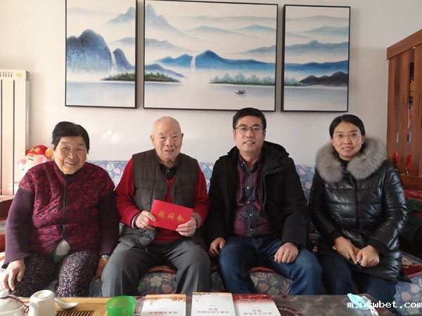 1656398154848371.jpg 03.jpg