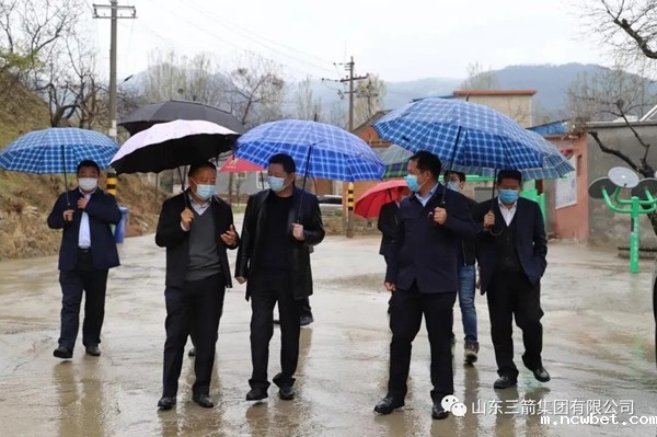 精准扶贫｜山东点点taptap国际董事长杨承林调研脱贫攻坚 ，确保工作成效